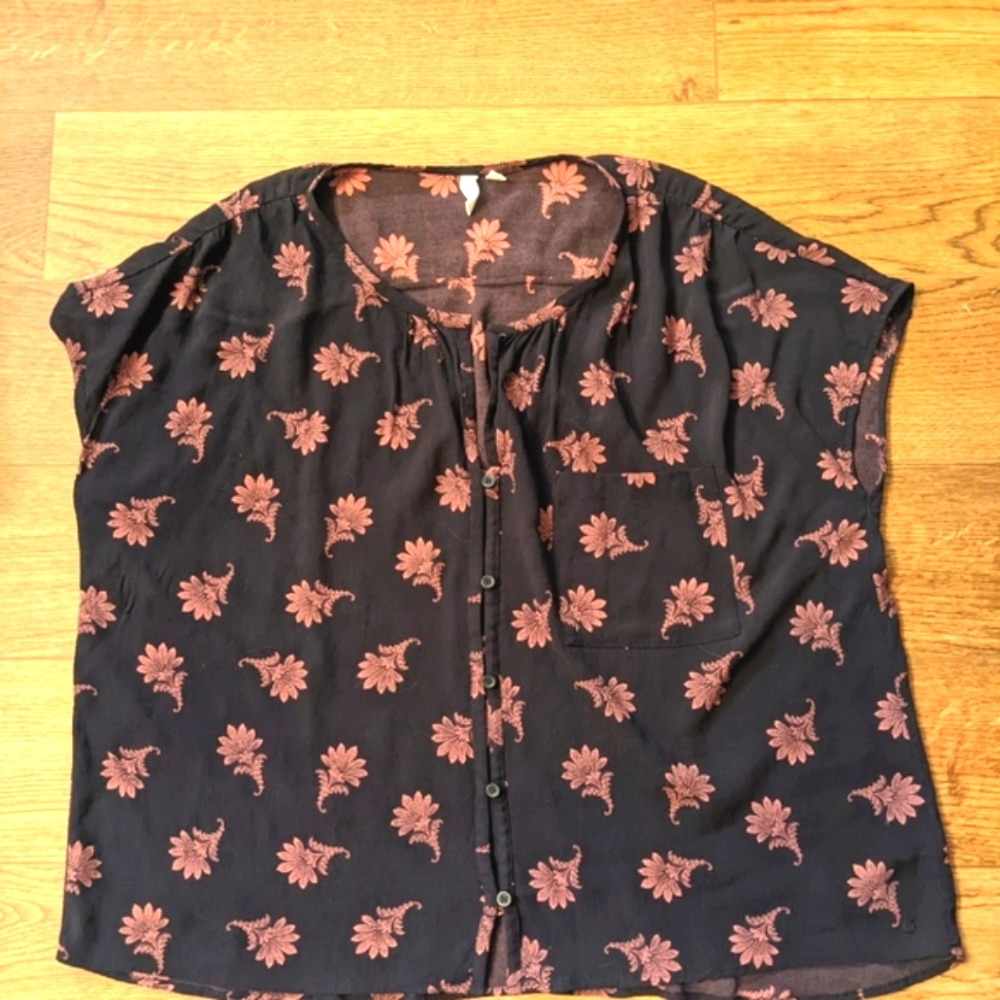 NORDSTROMS 2X floral button down top nordstroms
